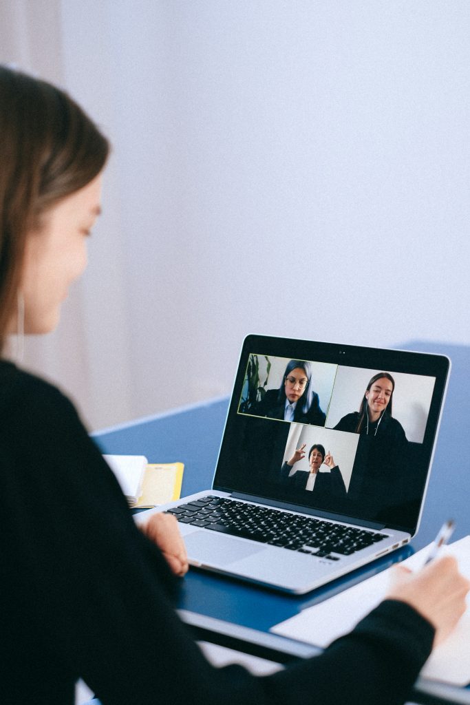 virtual standup- performance while working from home