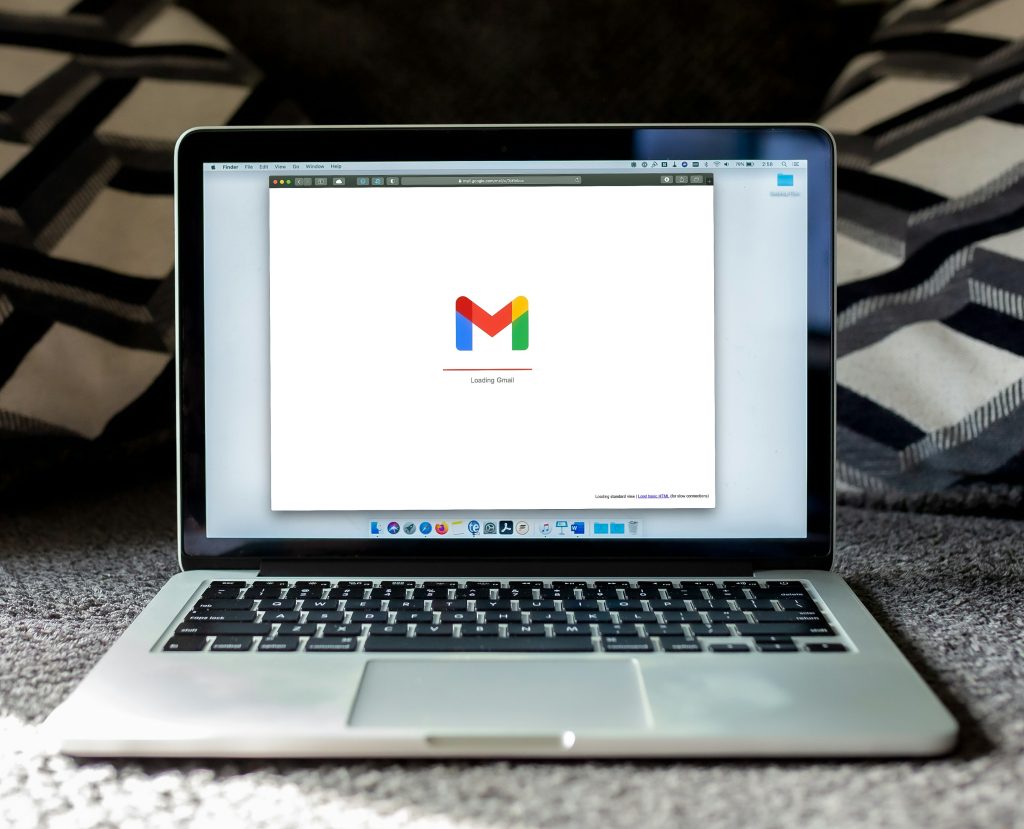 hacks to master email marketing